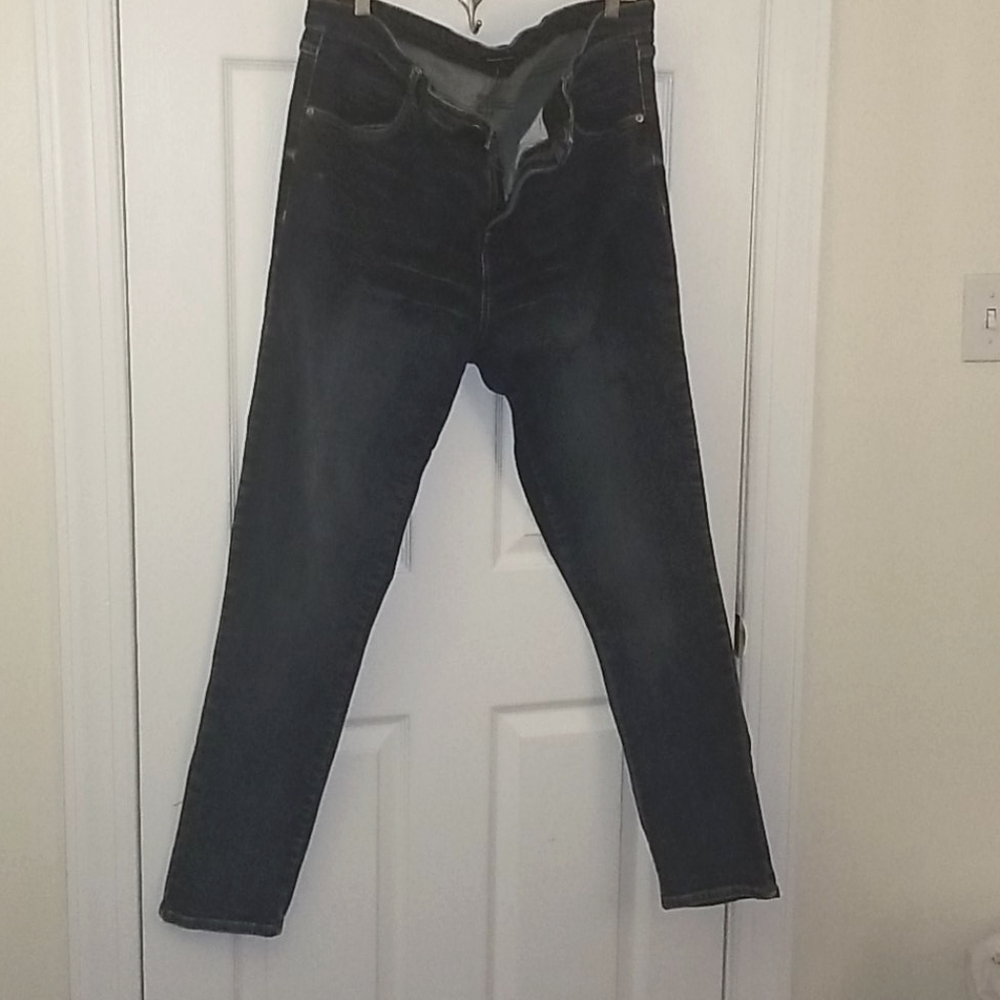 Universal standard Seine jean